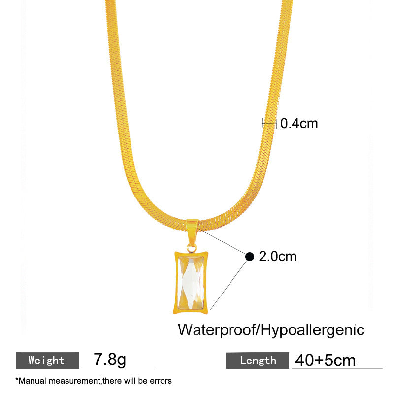 Sweet Gold Plated Geometric Titanium Steel Necklace with Emerald and Rhinestone Inlay for Unisex