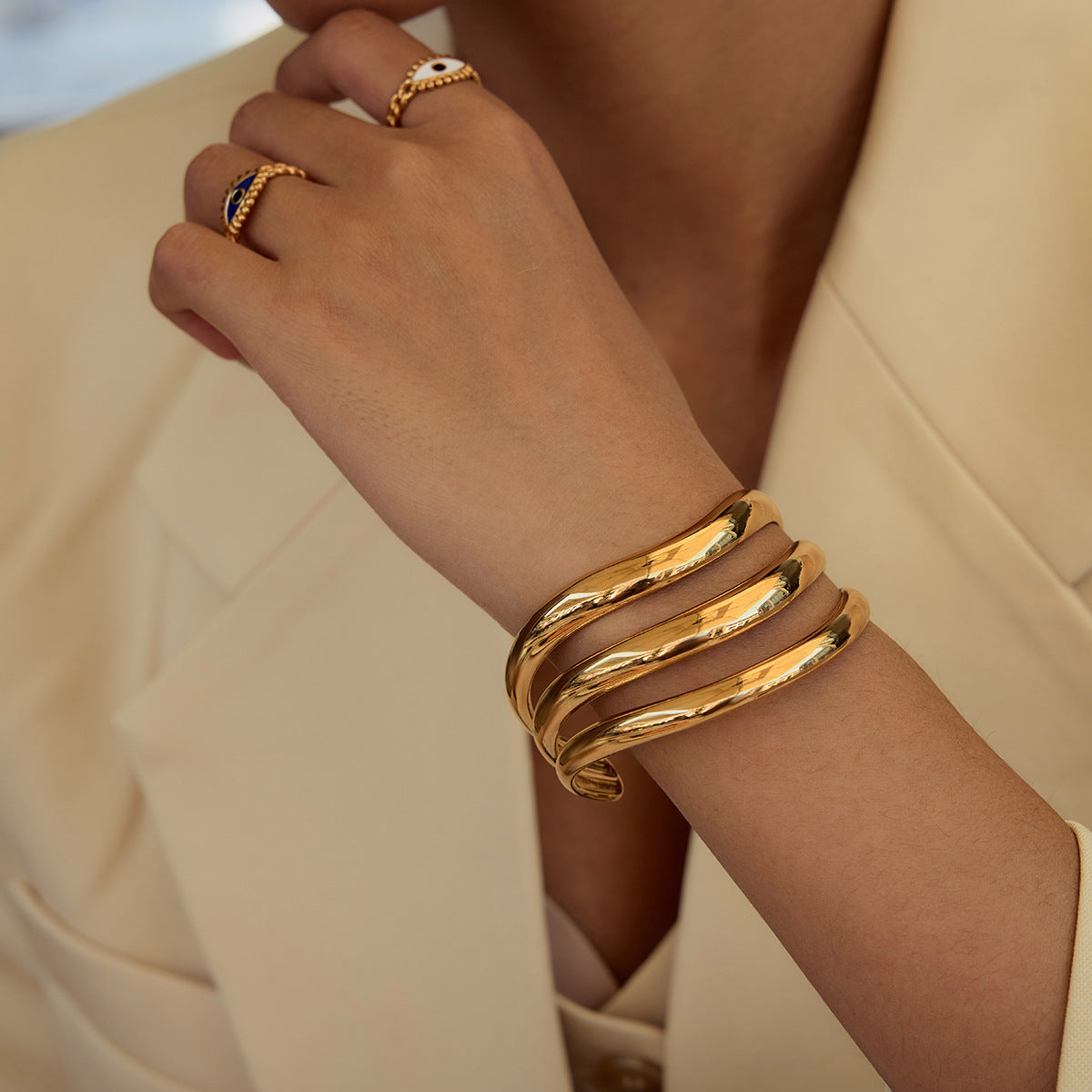 Bracciale da donna in acciaio inossidabile con polsino aperto multistrato cavo geometrico