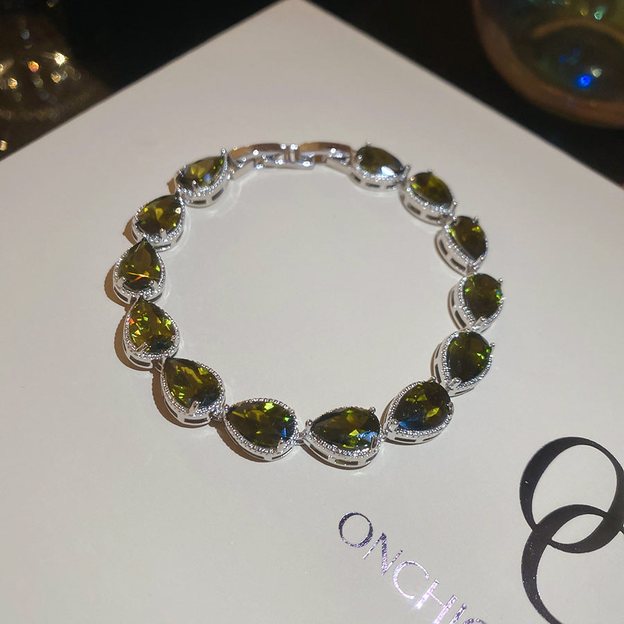 Luxury Vintage Geometric Floral Bracelet 18K Gold Plated Copper Rhinestone Inlay for Women
