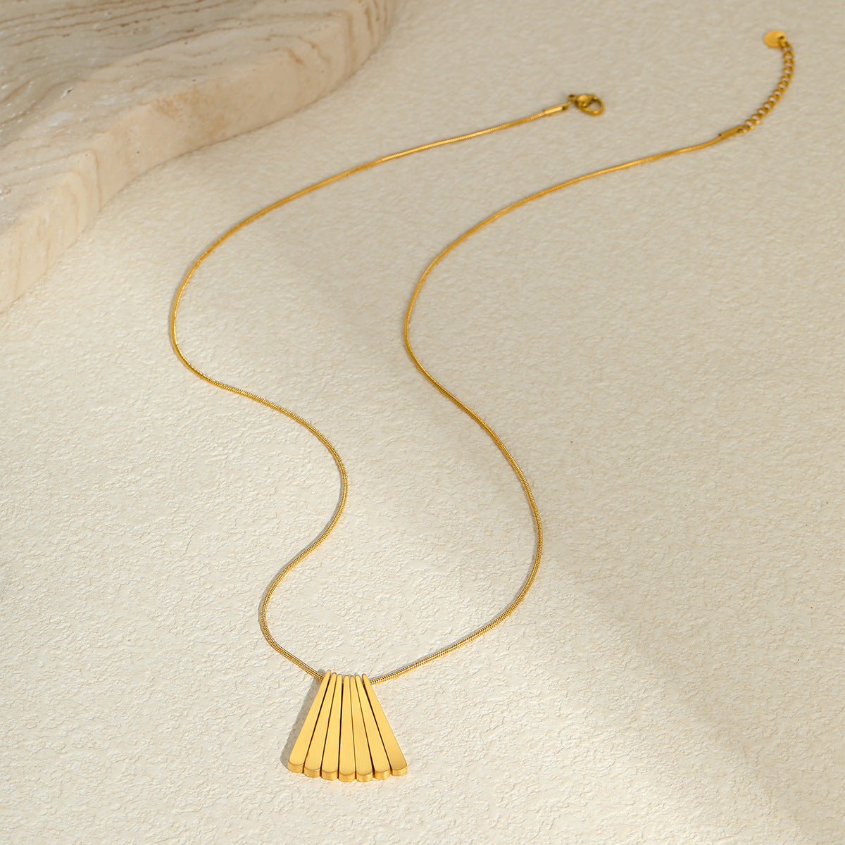 Minimalist Geometric Stainless Steel Necklace with 18K Gold Plating for Women, Delicate Clavicle Chain