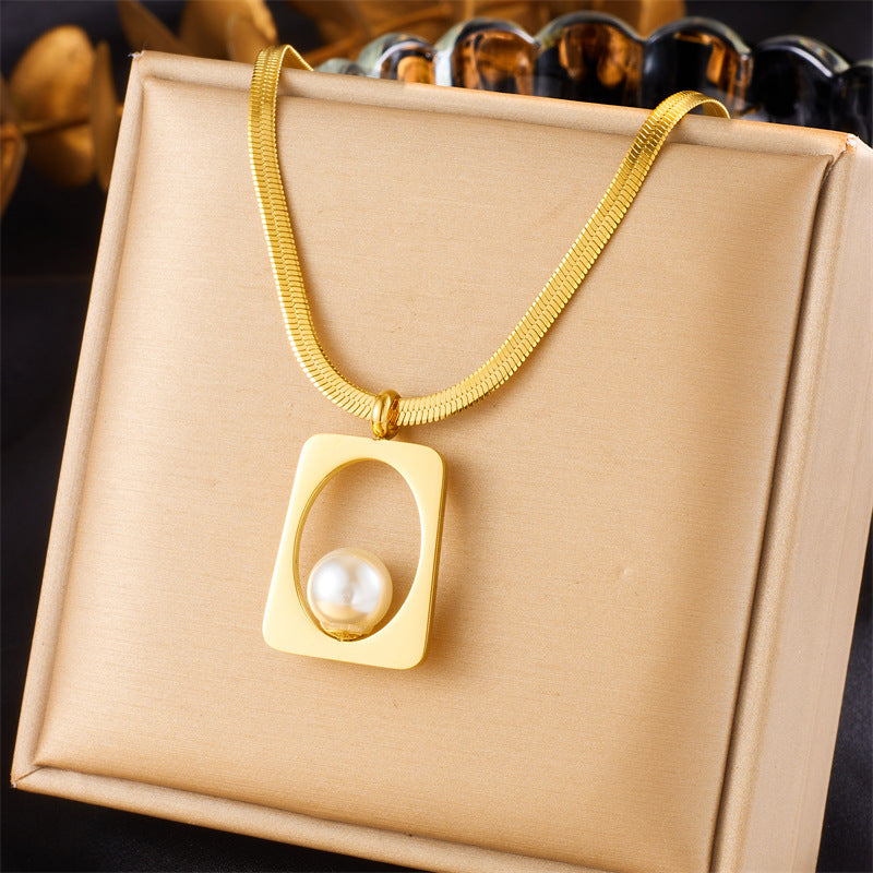 Vintage Fashion Stainless Steel Knife Edge Chain Geometric Heart Pendant Necklace
