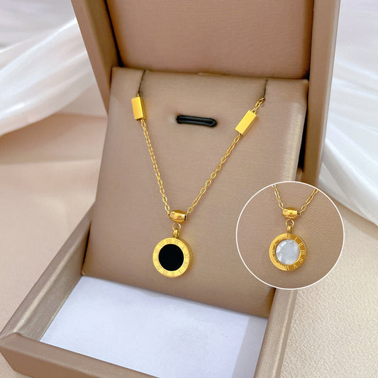 Collar Minimalista de Concha Geométrica Romana de Acero Titanio para Mujer con Chapado en Oro, Cadena de Cierre para Estilo de Clavícula
