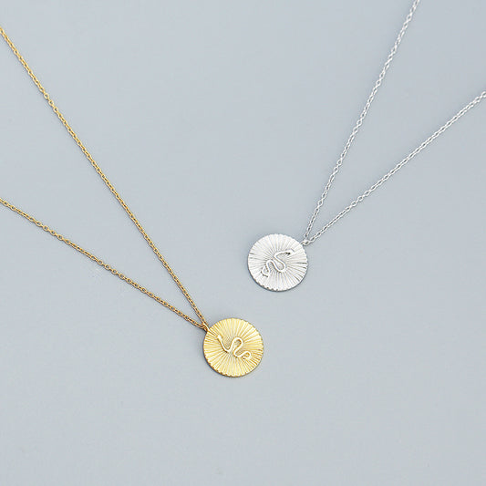 Collar minimalista con colgante de serpiente redonda de plata de ley 925 con cadena tipo cable para mujer