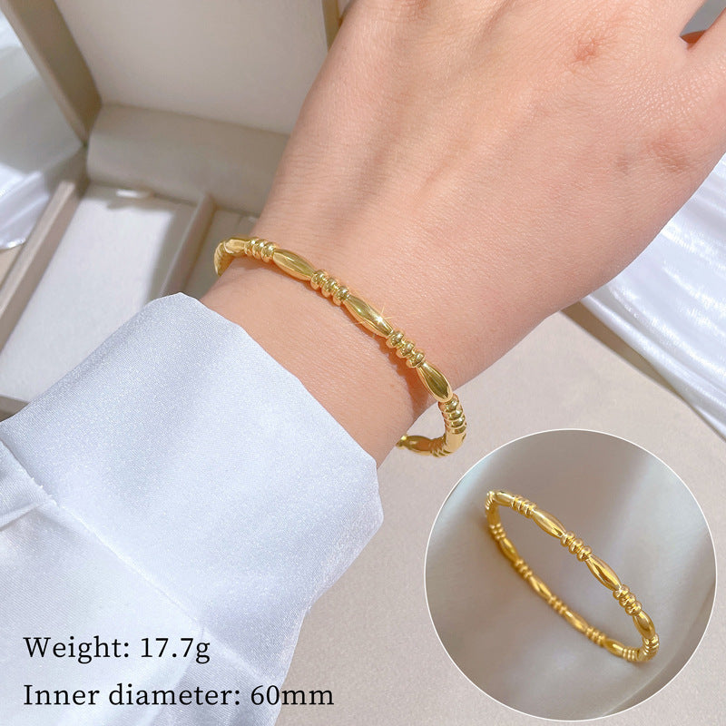 Pulsera Zen Minimalista de Acero de Titanio con Acabado Chapado para Mujer y Hombre