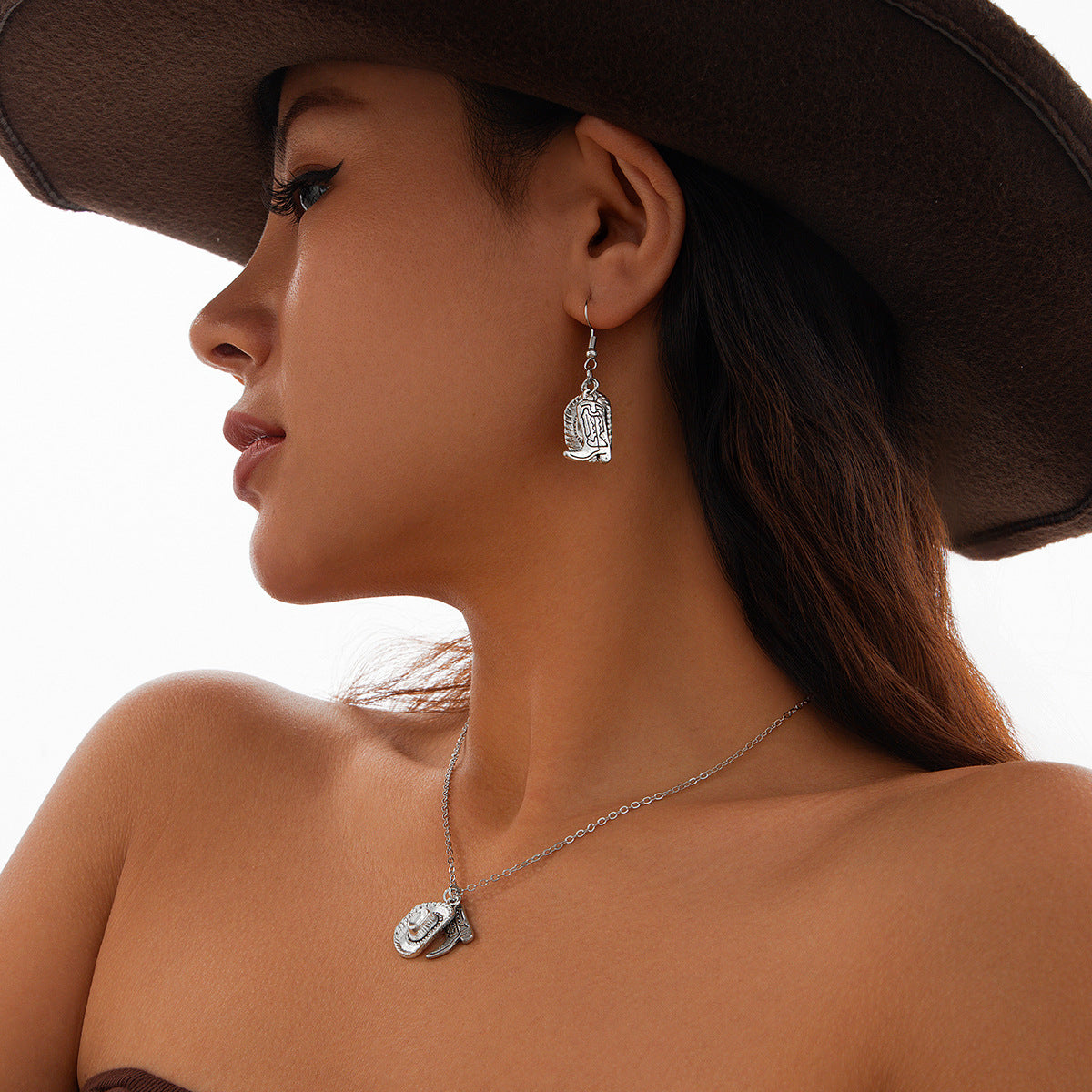 Collar con Colgante Geométrico Bohemio Vintage con Detalles de Diamantes de Imitación y Cadena de Aleación Plateada para Mujer