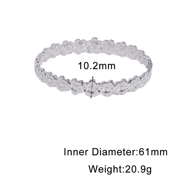 Sweet Minimalist Gold Plated Stainless Steel Floral Bracelet