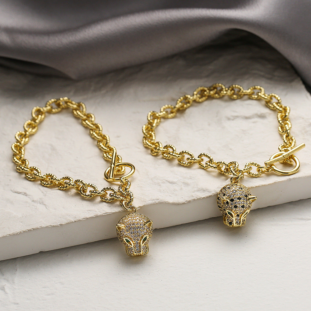 Hip Hop Style Leopard Head Pendant Bracelet for Women Made of Brass with 18K Gold Plating and Zircon Inlay