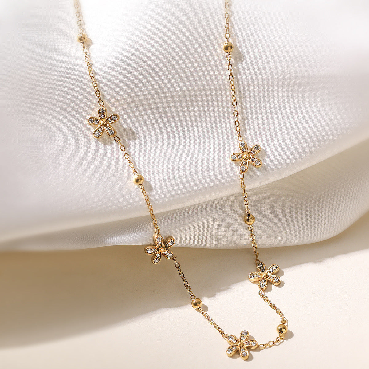 Minimalist Heart Geometric Cubic Zirconia Plated Stainless Steel Necklace for Women