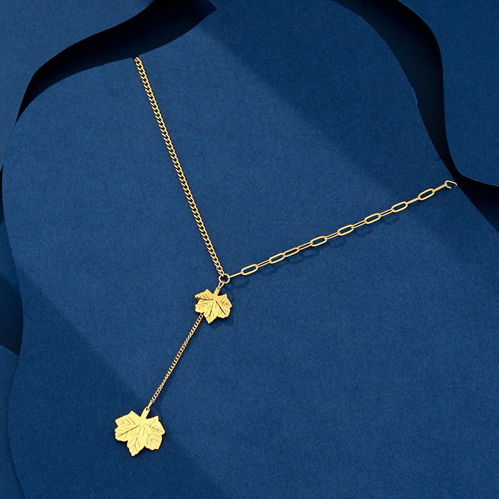 Elegante Collana con Ciondolo Geometrico in Acciaio al Titanio da Donna, Finitura Placcata, Catena Cubana, Gioielli di Moda Minimalisti