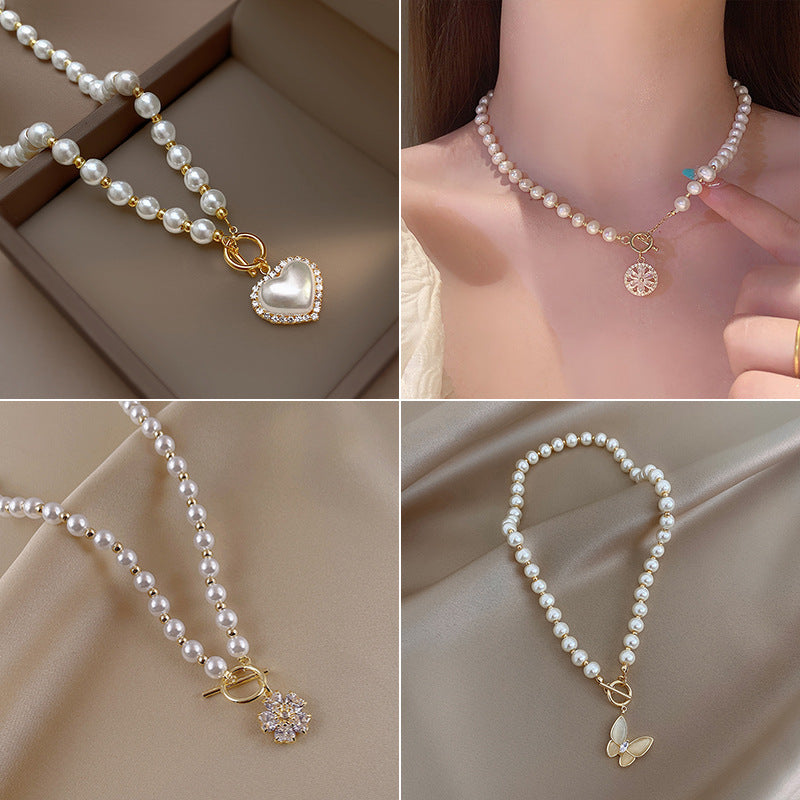 Chic Minimalist Heart-Shaped Pearl Necklace for Women with Alloy Chain and Electroplated Finish