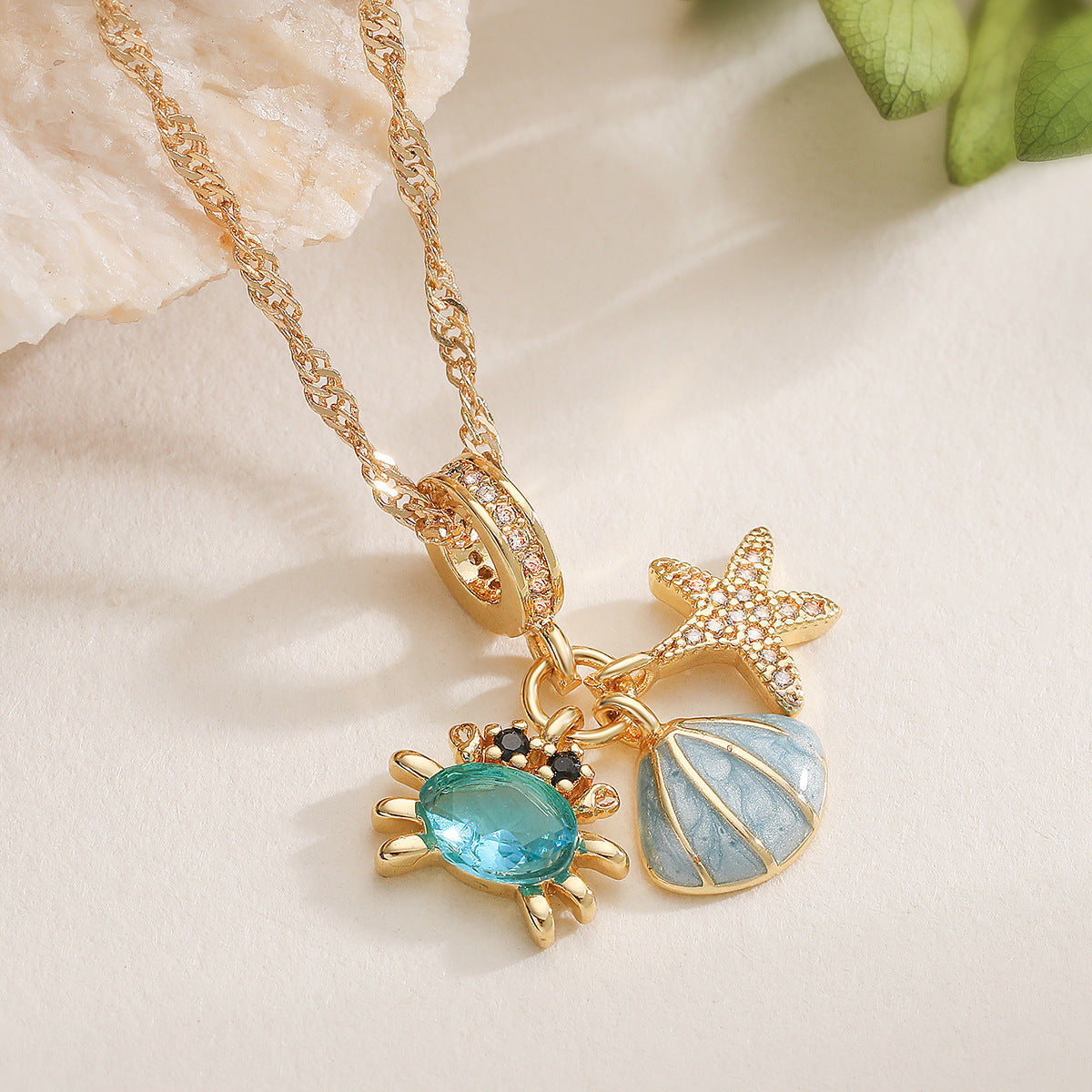 Minimalist Geometric Brass Gold Plated Cubic Zirconia Pendant Necklace for Women