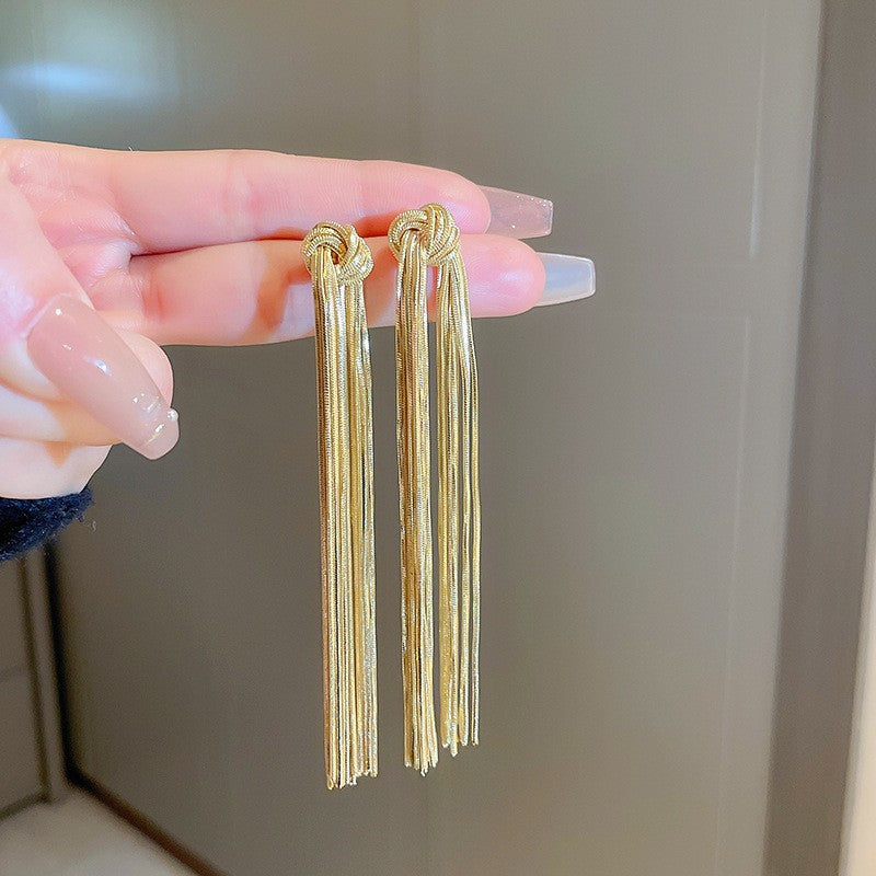 Pendientes Chic de Borla Floral para Mujer con Postes de Plata de Ley 925 y Base de Cobre Bañado