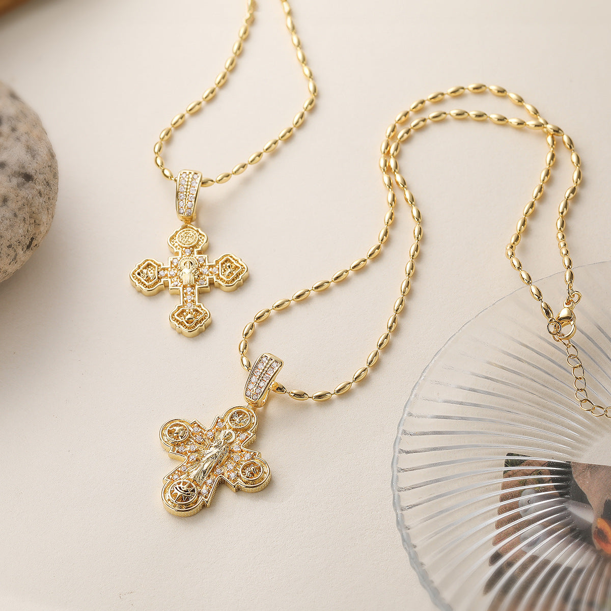 Minimalist Hip-hop Geometric Cross 18K Gold Plated Brass Cubic Zirconia Pendant Necklace