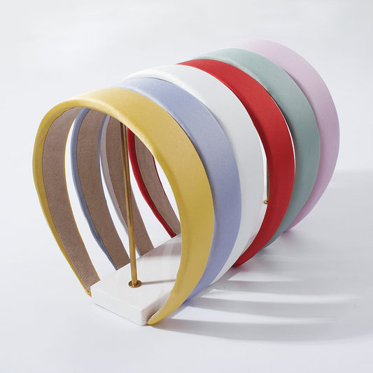 Sweet Pastel-Colored Fabric Headband for Women with Circular Design and Handmade Finish