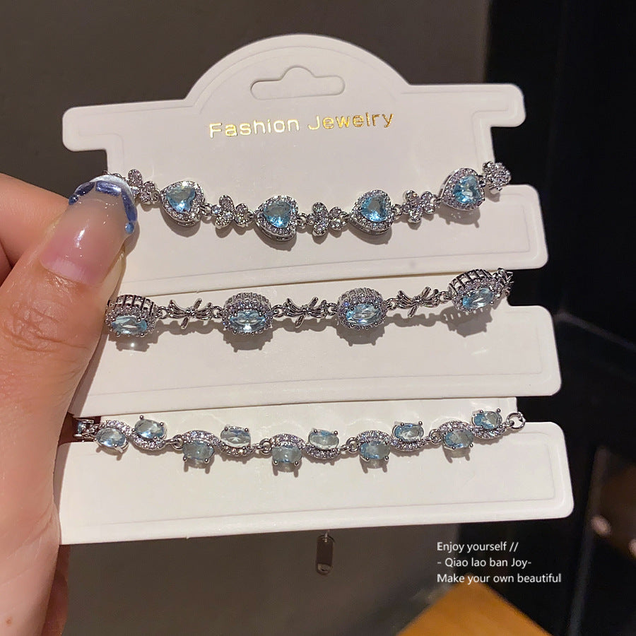 Elegant Luxury Heart Shape Cubic Zirconia Inlaid Brass Bracelet for Women
