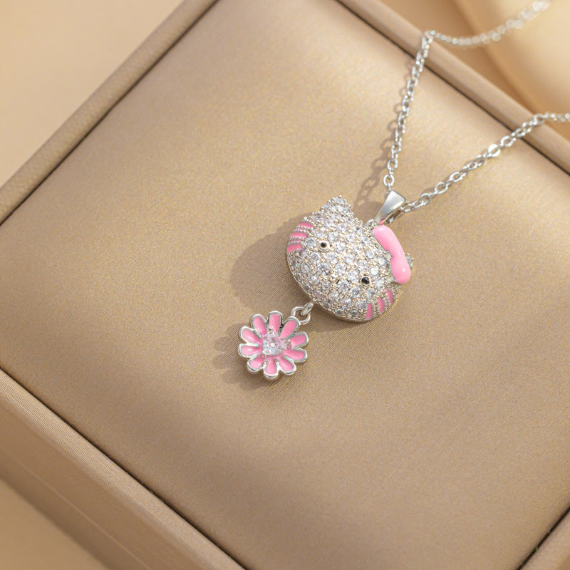 Collana con ciondolo di lusso a forma di gatto floreale da donna in acciaio al titanio con intarsi di strass su catena a O