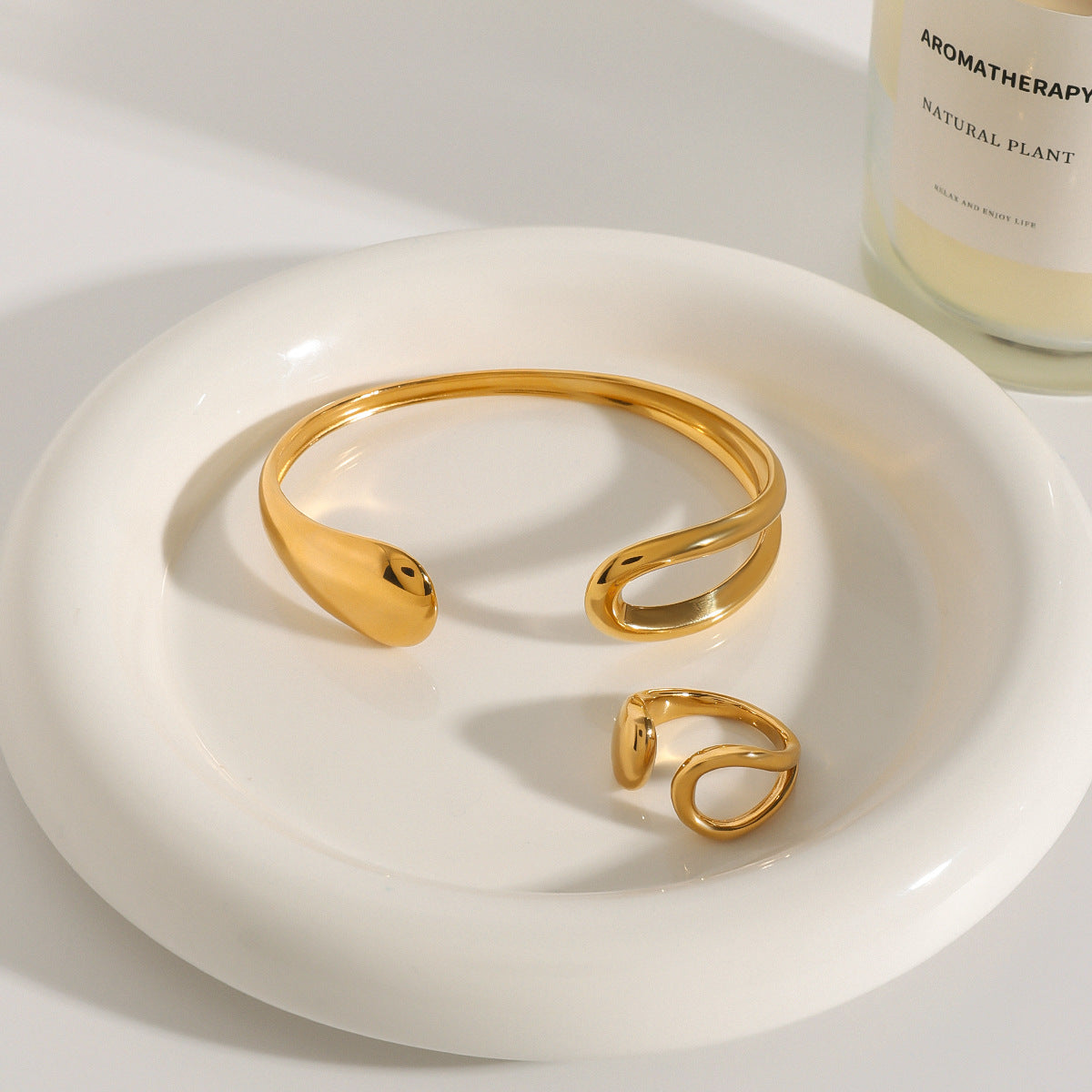 Juego de pulsera con forma de gota chapada en oro de acero inoxidable y anillo ajustable, diseño geométrico minimalista