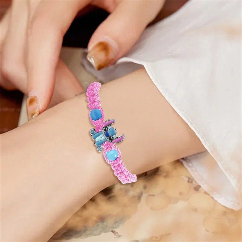 Bracciale Artigianale per Bambini con Ciondolo a Stella in Lega Ispirato al Cartone Animato della Principessa Anna
