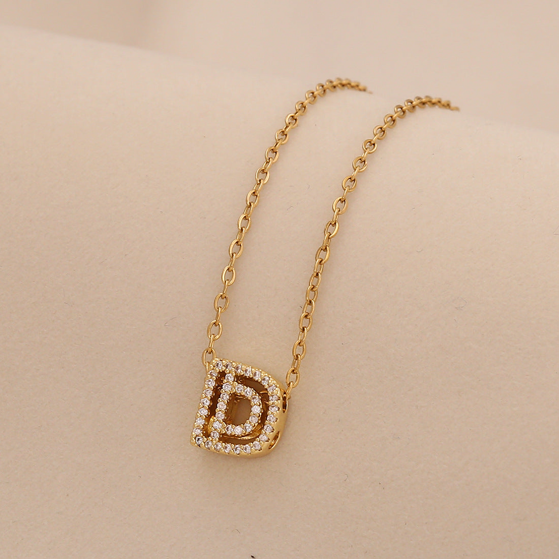 Minimalist Letter-Shaped Stainless Steel Pendant Necklace for Women with Versatile Clavicle Design