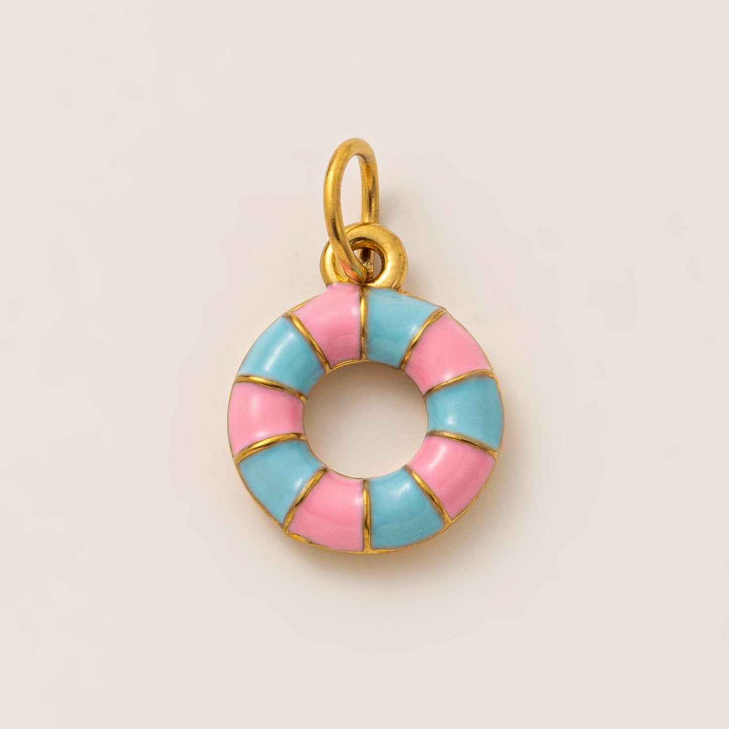 Elegant Gold Plated Zinc Alloy Strawberry Charm Bar for Bag Keychain Women