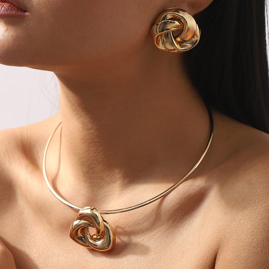 Minimalist Geometric Pendant Necklace and Earrings Set in Alloy with Electroplated Finish for Women