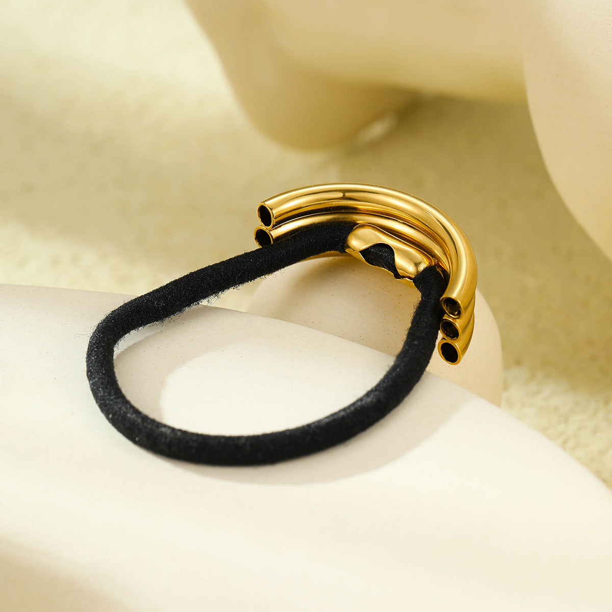 Anello per Capelli Minimalista a U a Tre Strati Vuoto in Acciaio Inossidabile Placcato per Coda di Cavallo