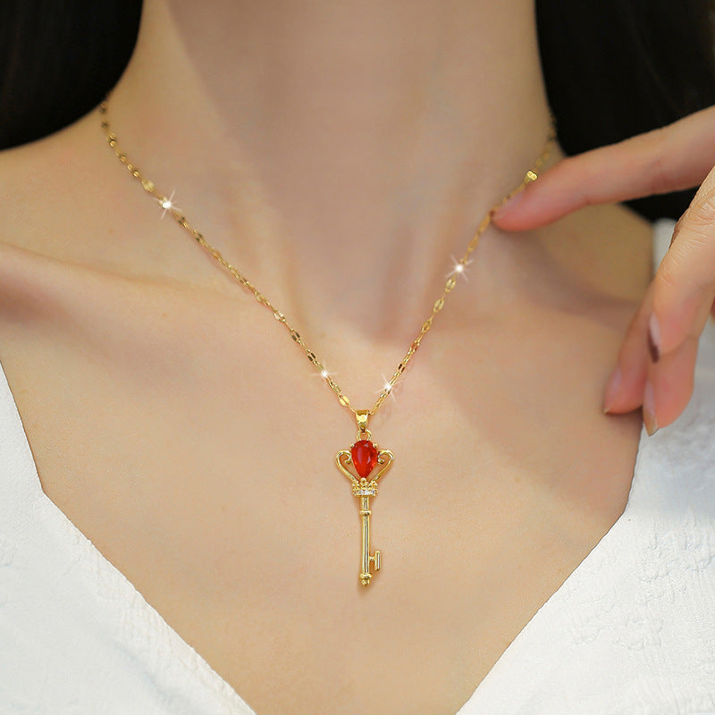 Luxury Titanium Steel Crown Pendant Necklace with Rhinestone Inlay Geometric Design for Women and Men Adjustable Locket Chain