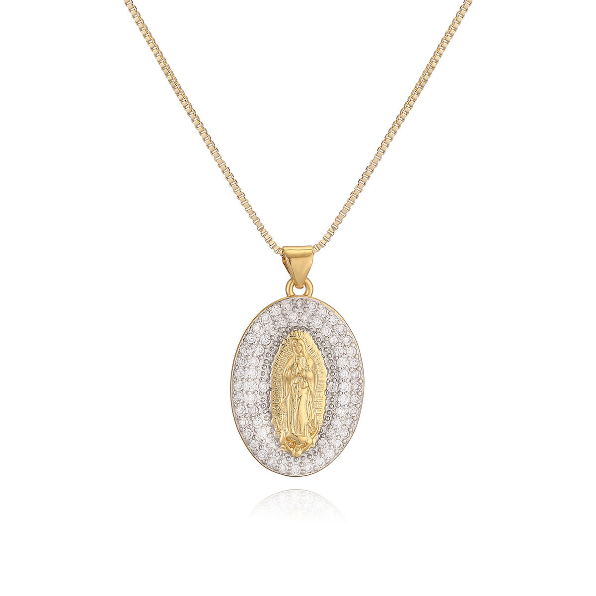 Minimalist Oval Maria Pendant Necklace for Women with Dual-Tone Plating and Zircon Inlay on Copper Base