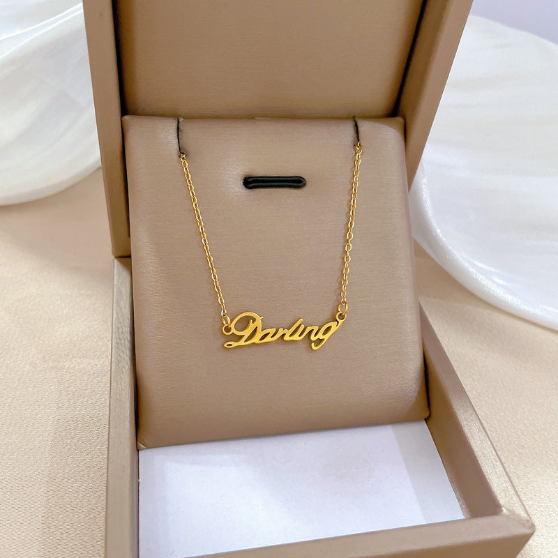 Collar con colgante geométrico minimalista de acero de titanio para mujeres y hombres con cadena de clavícula estilo relicario con acabado chapado en oro