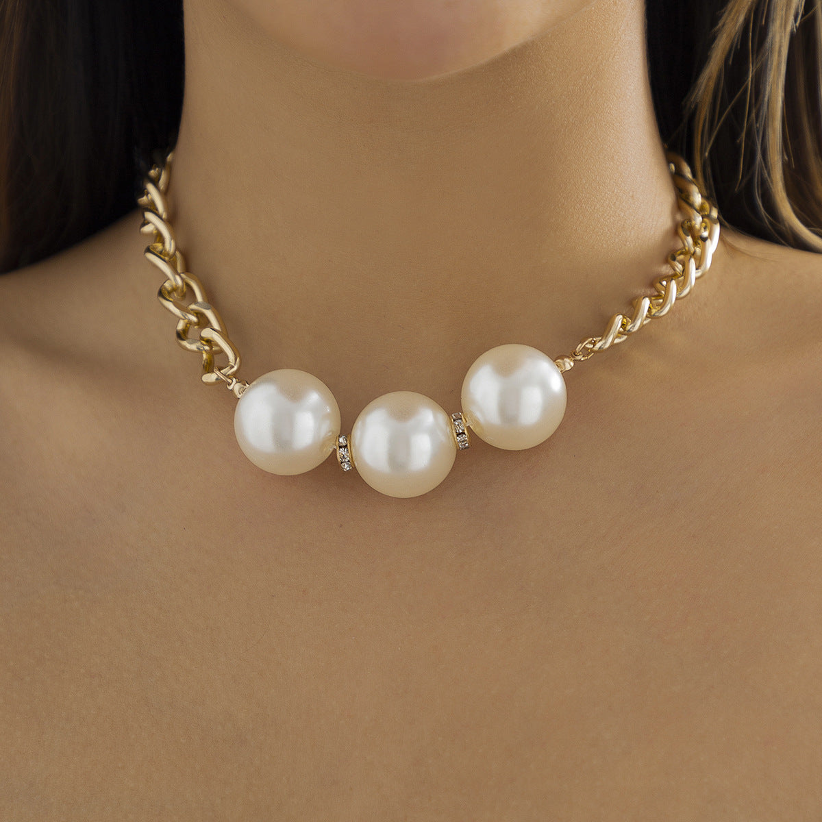 Collana da donna con perle finte e strass, stile rustico chic geometrico, con base in lega e finitura placcata