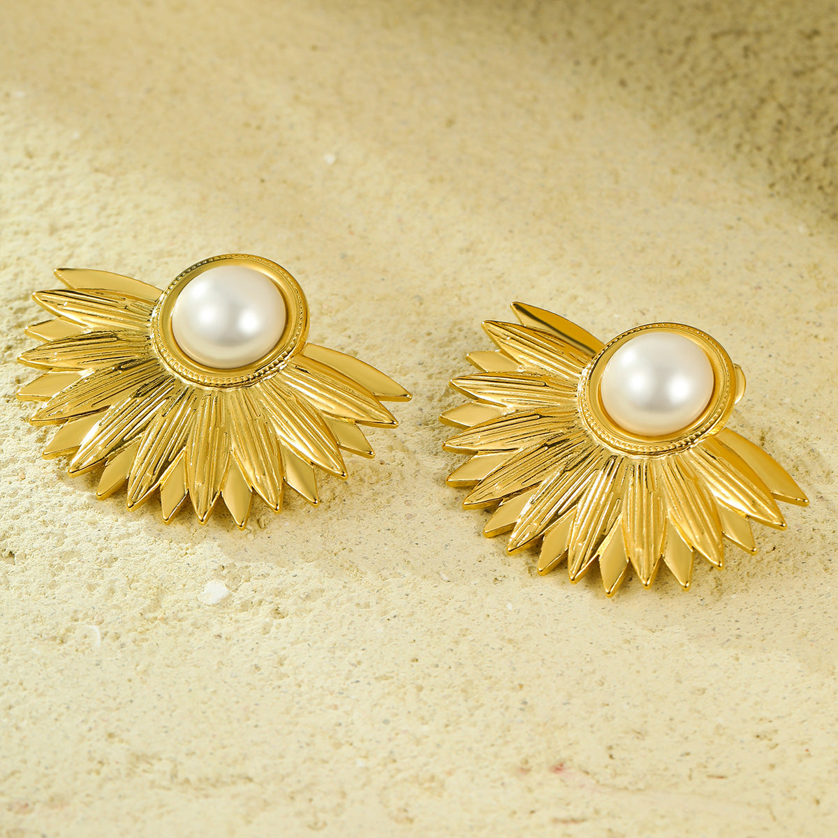 Vintage Stainless Steel Fan-Shaped Pearl-Inlaid Minimalist Earrings for Women