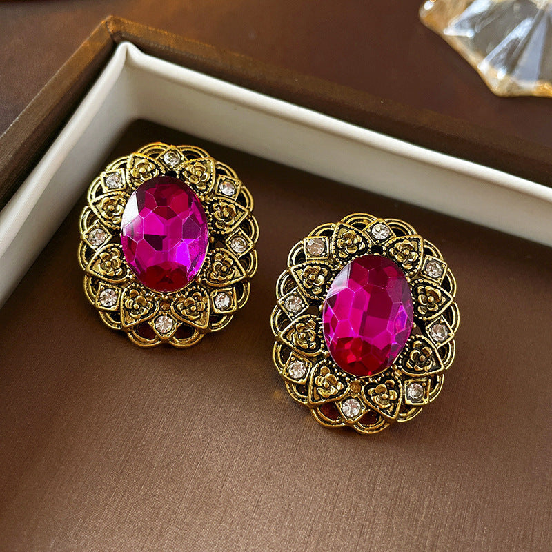 Vintage Geometric Earrings in Copper with Electroplated Finish for Women, Artistic Retro Ear Jewelry with Minimalist Luxury Appeal