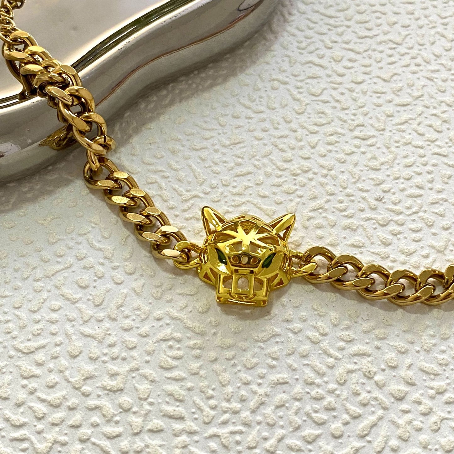Vintage Hip-hop Geometric Leopard Head Hollow Green Eye Stainless Steel Cuban Link Chain Bracelet Unisex