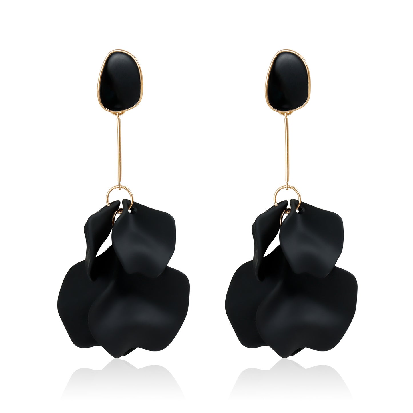 Vintage Floral Resin Stud Earrings for Women with Geometric Petal Shape and Plated Finish