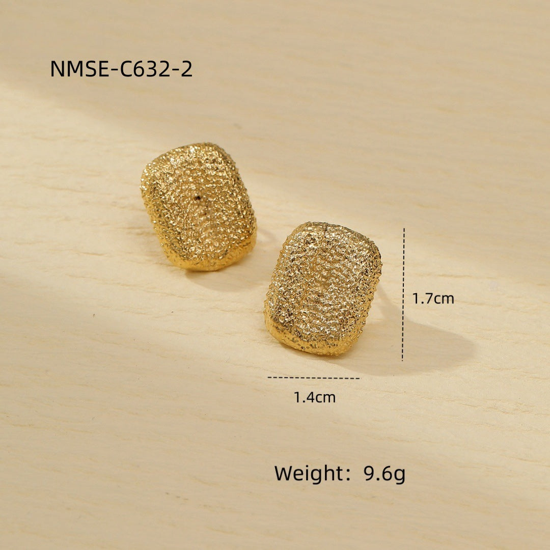 Pendientes de acero inoxidable geométricos con textura mate arrugada para mujer con acabado chapado