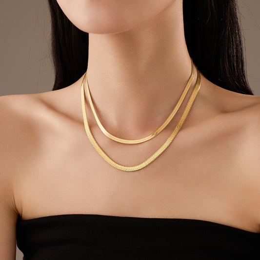 Minimalist Fashion Stainless Steel Snake Chain Necklace for Men and Women