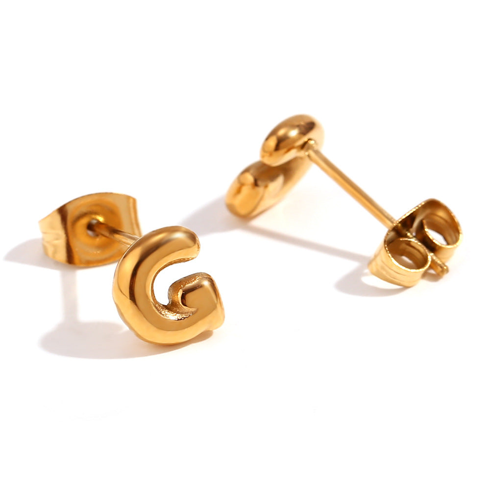 Orecchini a perno da donna con lettera geometrica moderna minimalista in acciaio al titanio placcato oro 18K