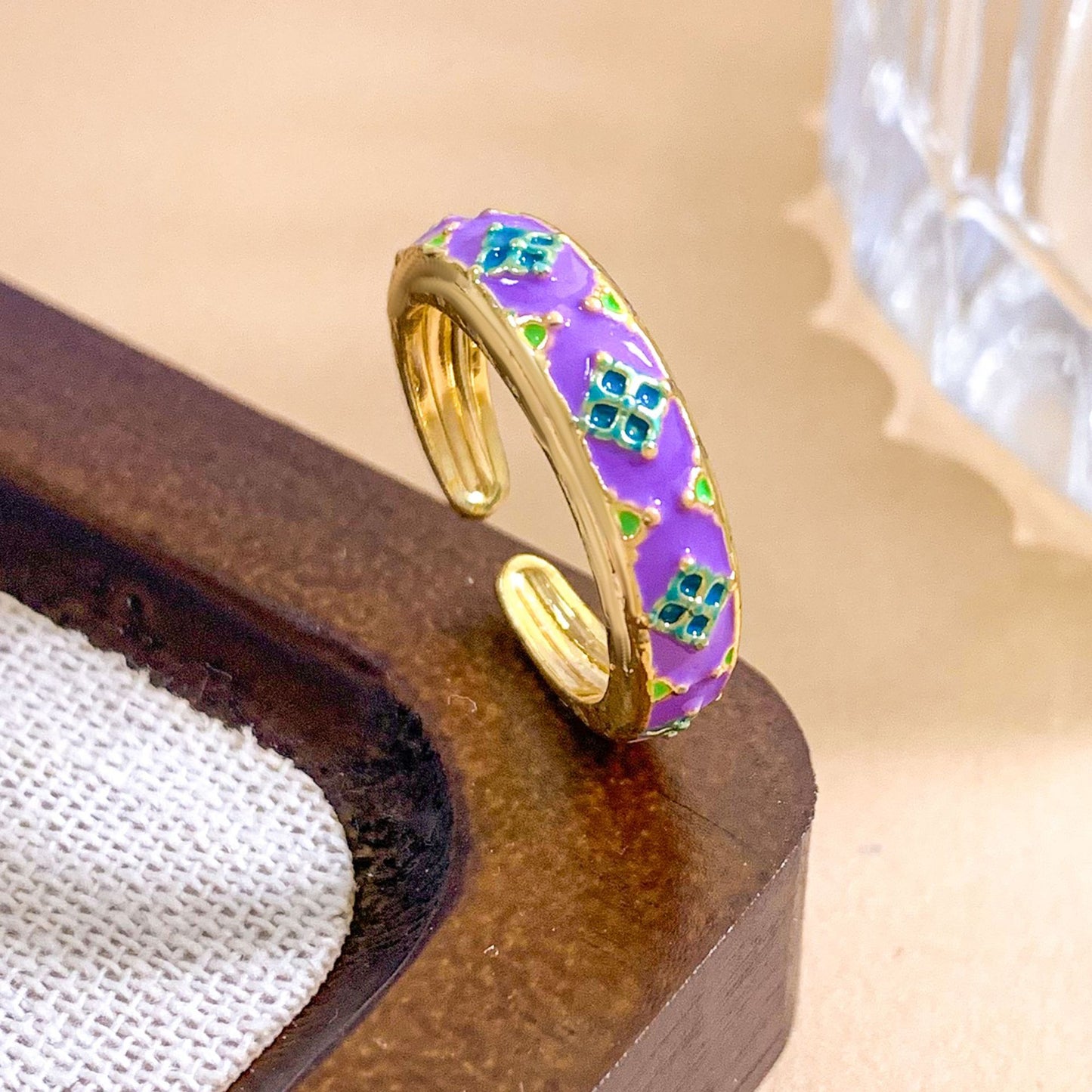 Vintage Sweet Geometric Floral Gold Plated Brass Adjustable Ring for Women
