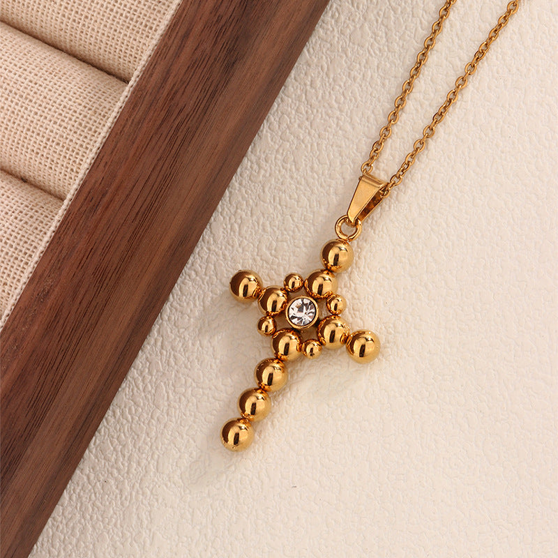 Collana Vintage Placcata Oro a Croce in Acciaio al Titanio con Ciondolo Zirconia Cubica e Catena a Cavo