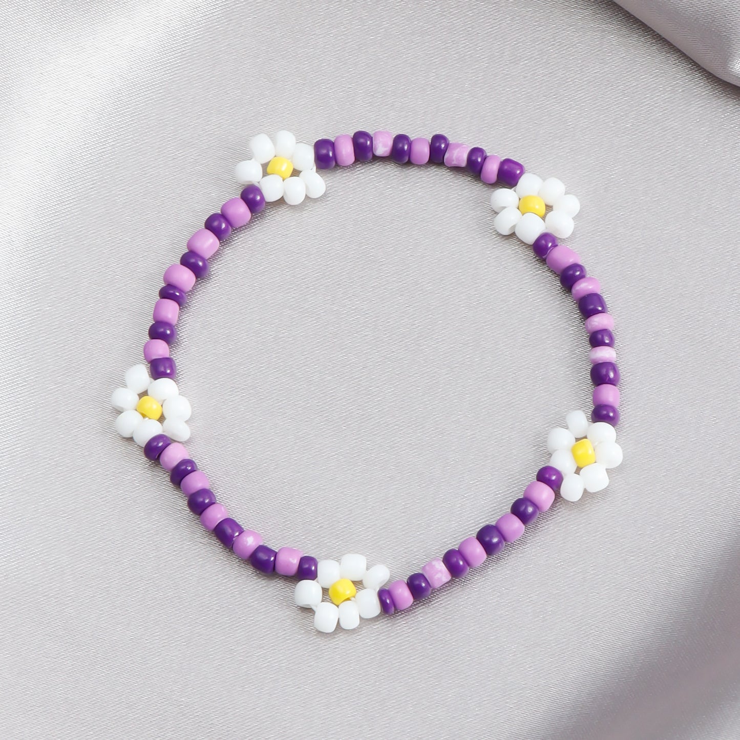 Charm Bracelet with Daisy Design in Colorful Seed Beads Handmade Geometric Flower Bracelet with Plated Finish