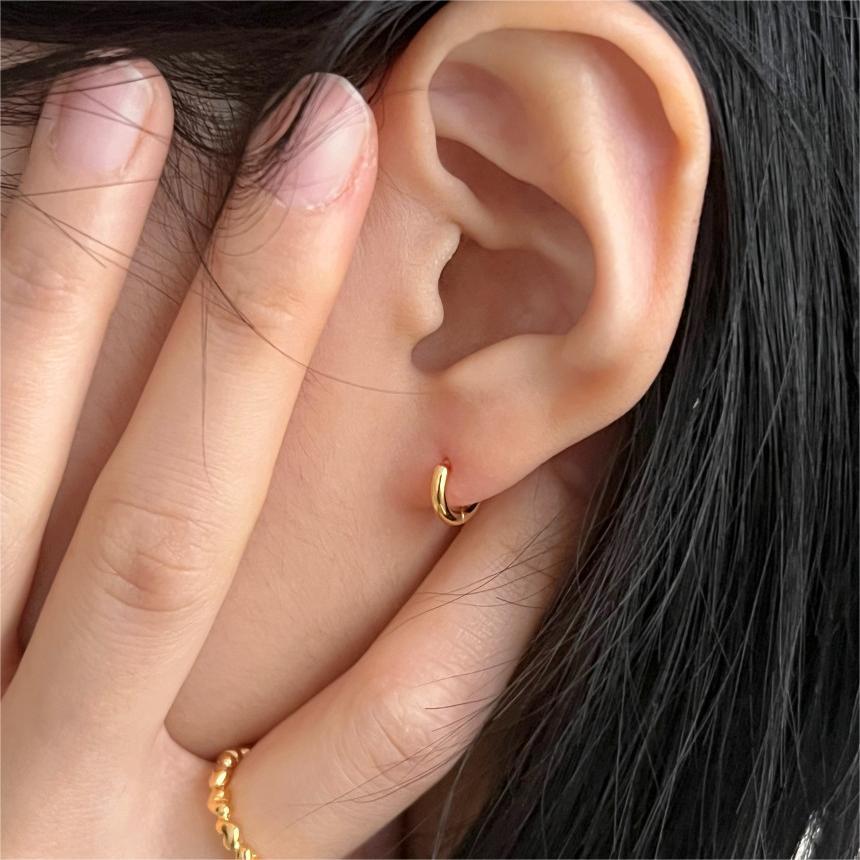 Pendientes minimalistas de doble aro redondos de plata de ley 925 con baño de oro para mujer