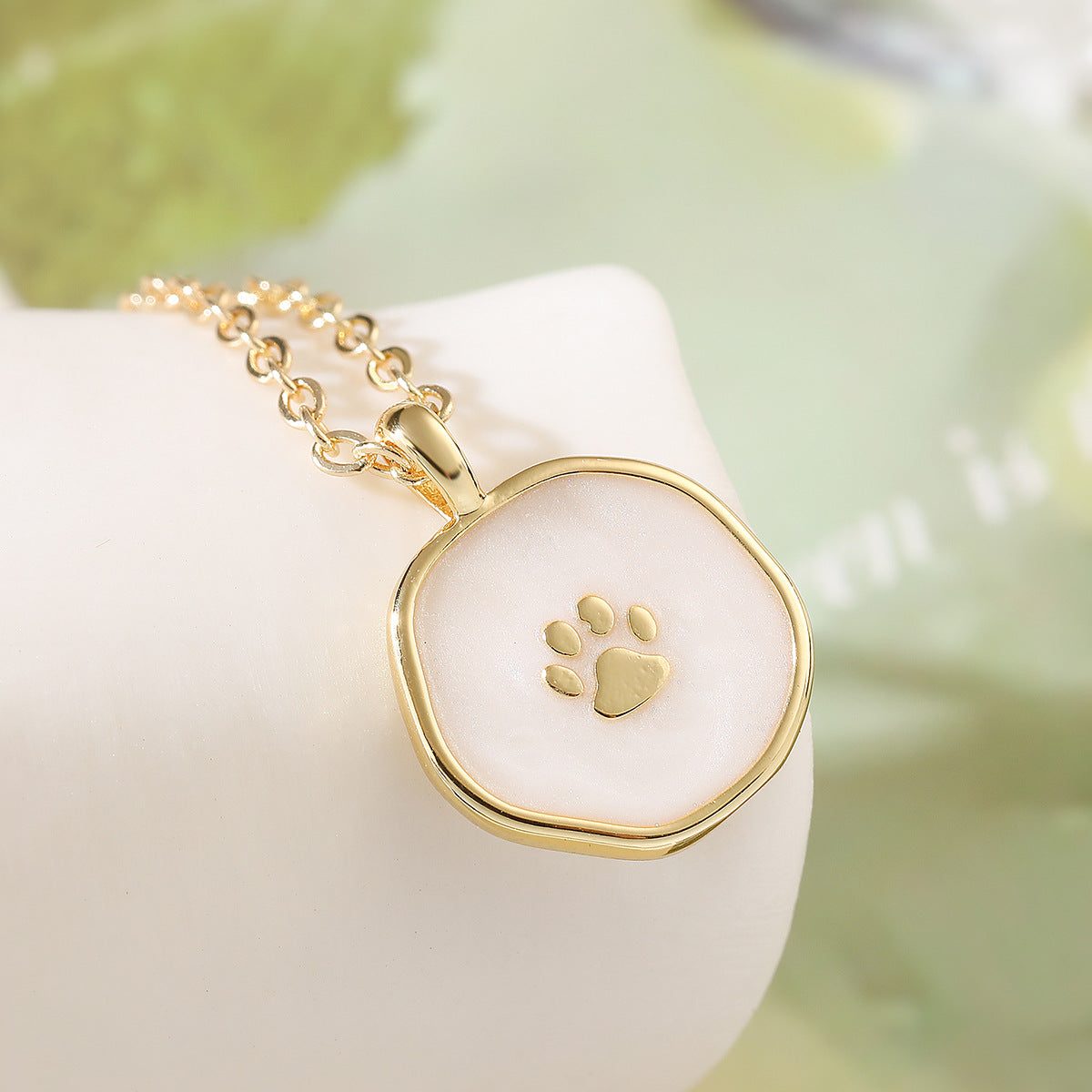 Minimalist 18K Gold Plated Brass Geometric Drip Oil Cubic Zirconia Pendant Necklace for Women