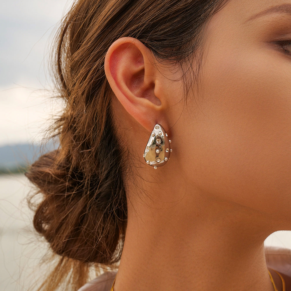 Fashionable 18K Gold Plated Geometric Water Drop Titanium Steel Earrings with Cubic Zirconia for Women