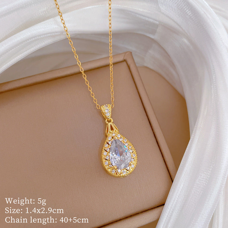 Collana Minimalista Geometrica in Acciaio al Titanio con Pendente in Rame Placcato Oro su Catena a Maglie per Uomo e Donna