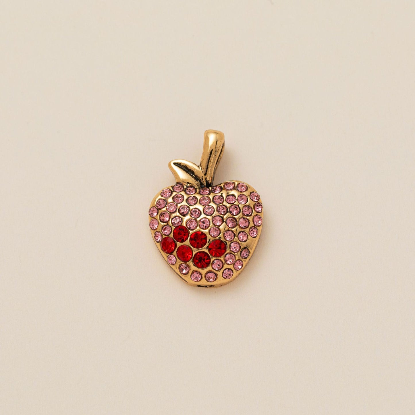 Minimalist Casual Fruit Pattern Plated Brass Pendant Necklace for Unisex