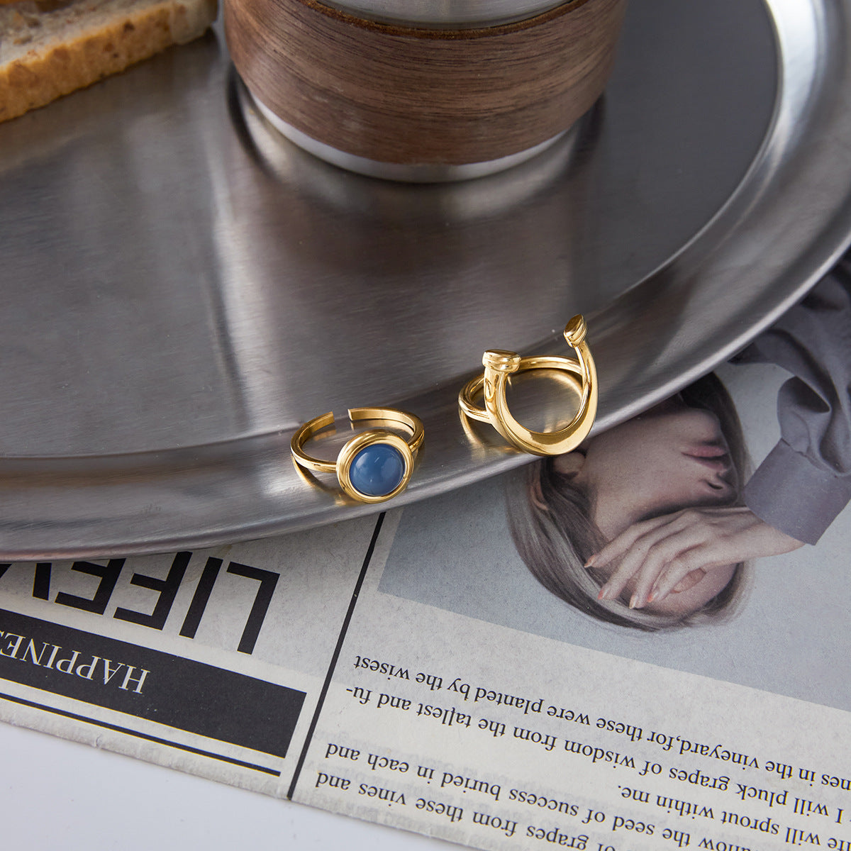 Anillo de resina con diseño de pezuña de caballo geométrica en acero de titanio con acabado chapado, joyería de mano de lujo para mujer