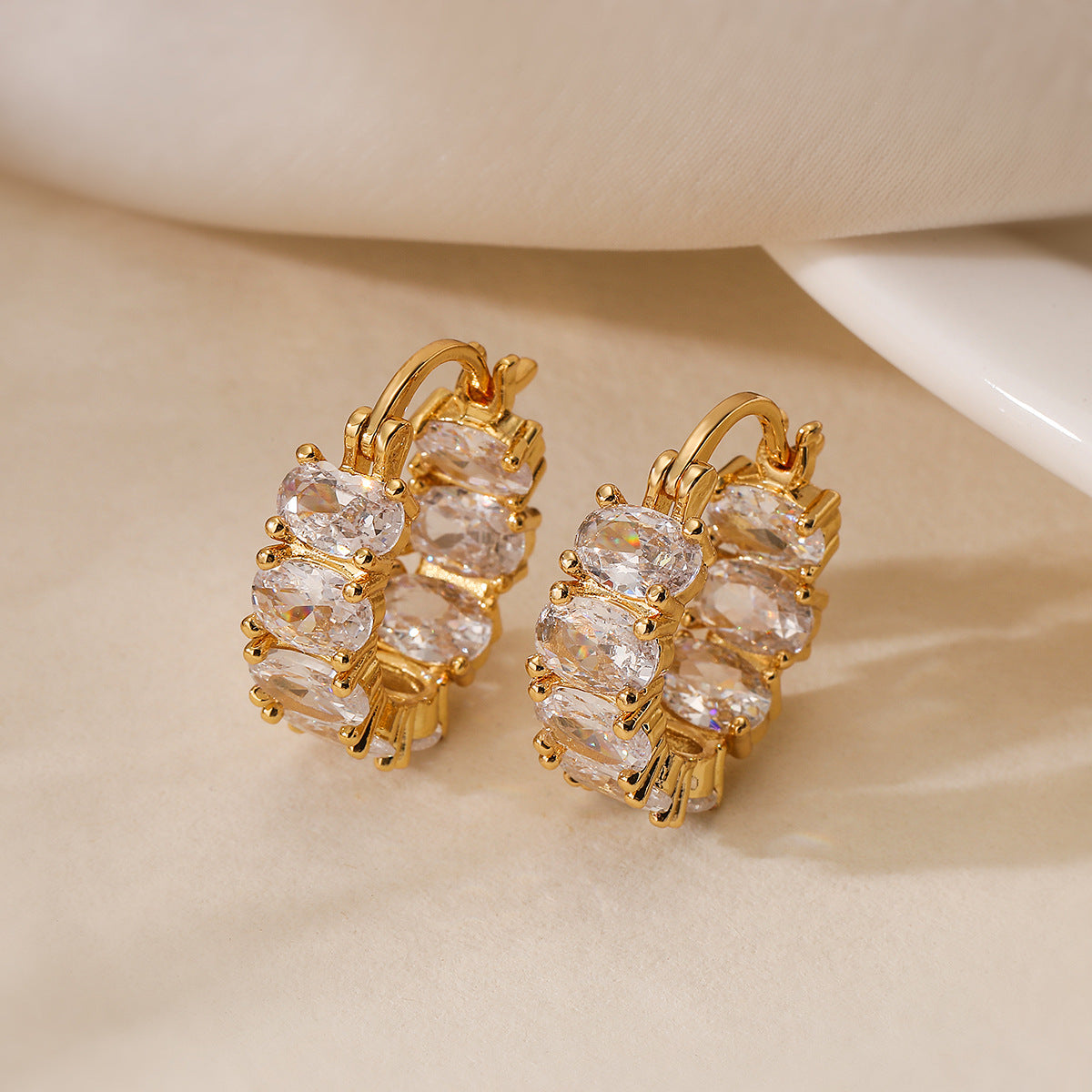 Minimalist Geometric Copper Hoop Earrings with 18K Gold Plating and Zircon Inlay for Women