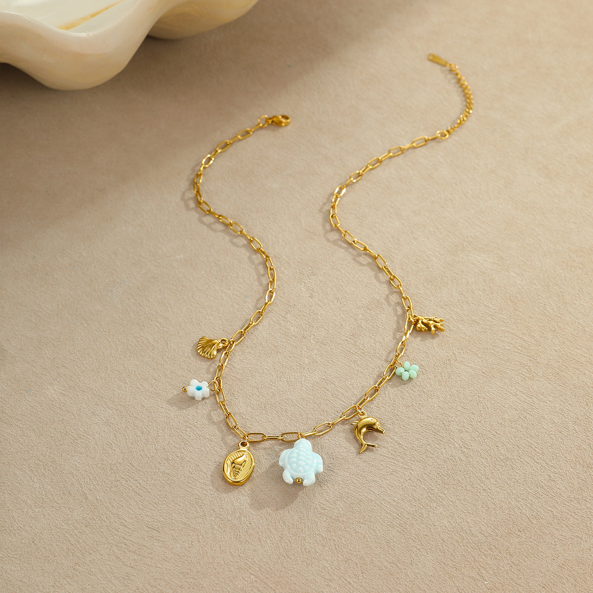 Fashionable Daisy Butterfly Pendant Necklace in Stainless Steel with Plated Finish for Women