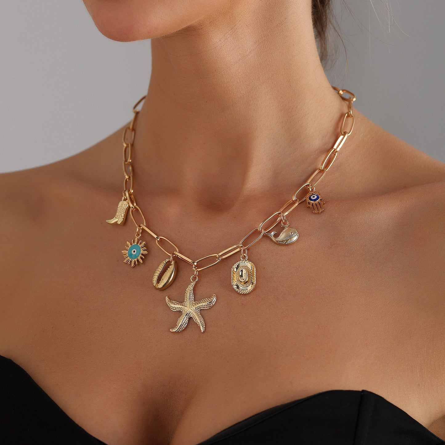 Collar con colgante de estrella de mar vintage bohemio de aleación con acabado chapado para mujer