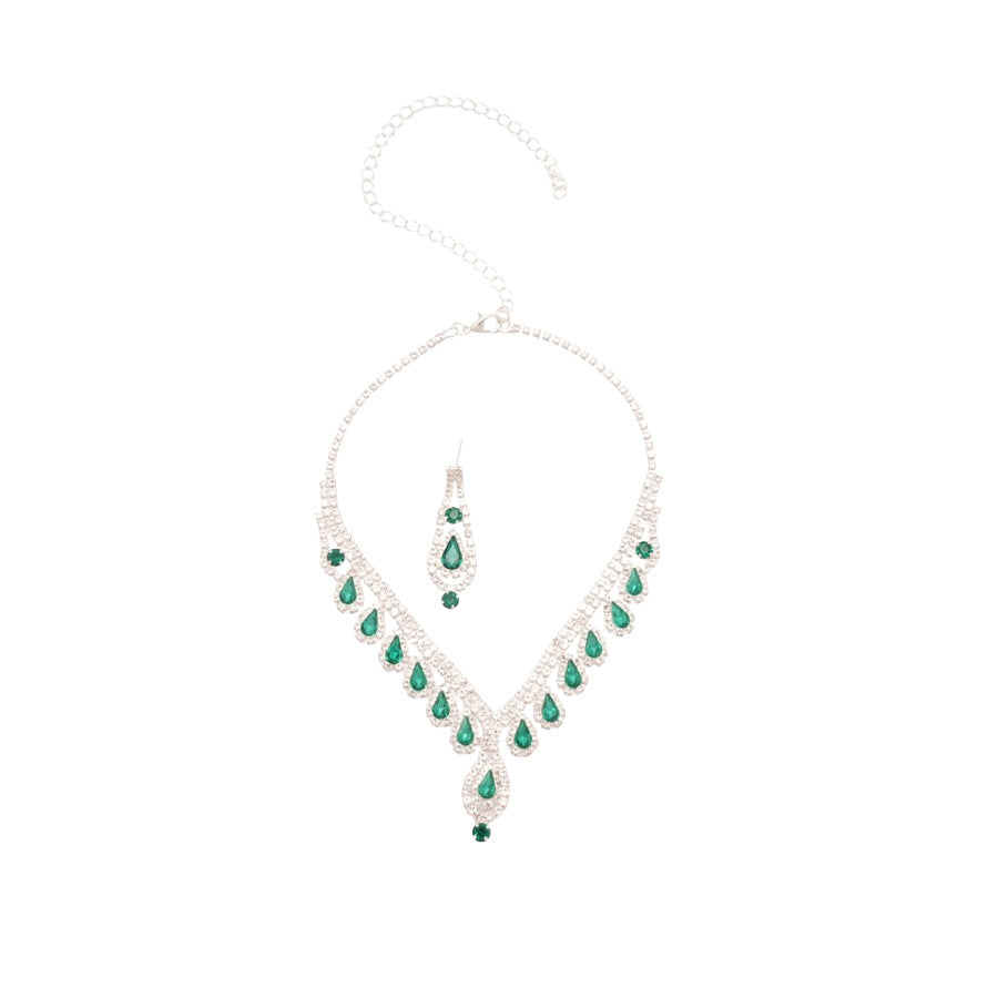 Set Collana con Pendente a Goccia di Lusso con Intarsi di Strass da Donna, Catena Leggera in Rame e Orecchini a Goccia in Lega, Gioielli alla Moda Minimalisti per la Clavicola